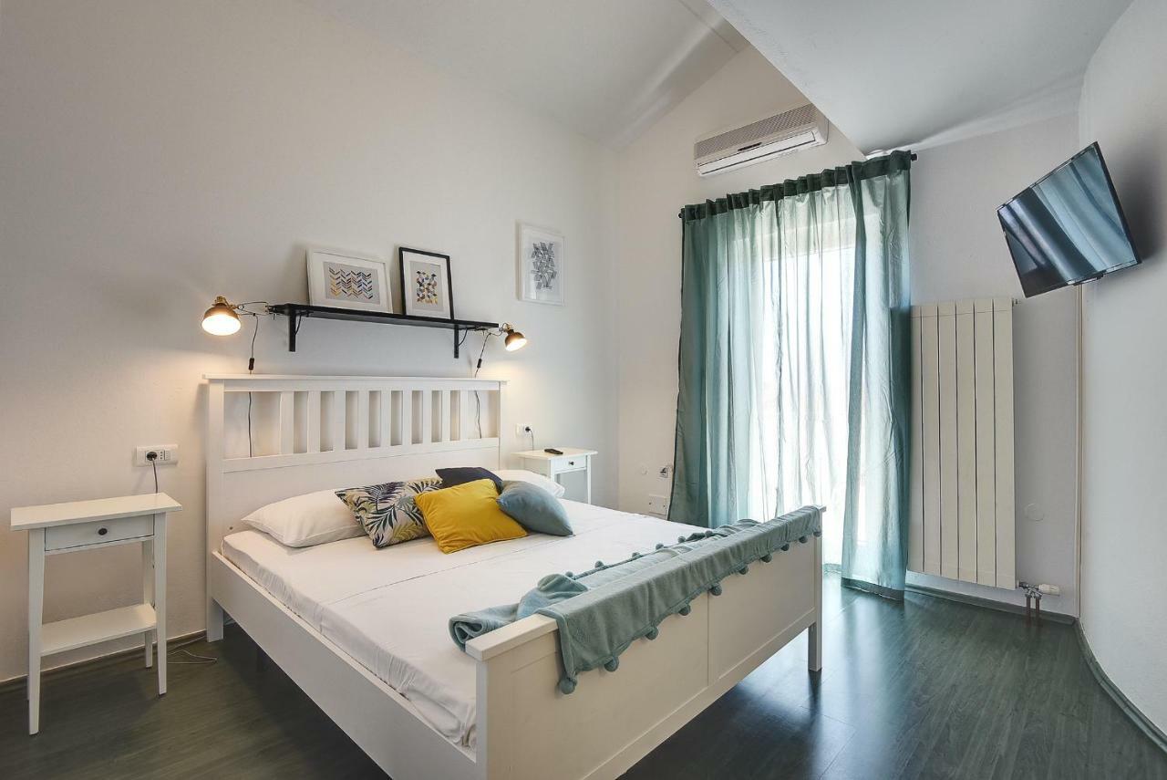מדולין Villa Mutila מראה חיצוני תמונה