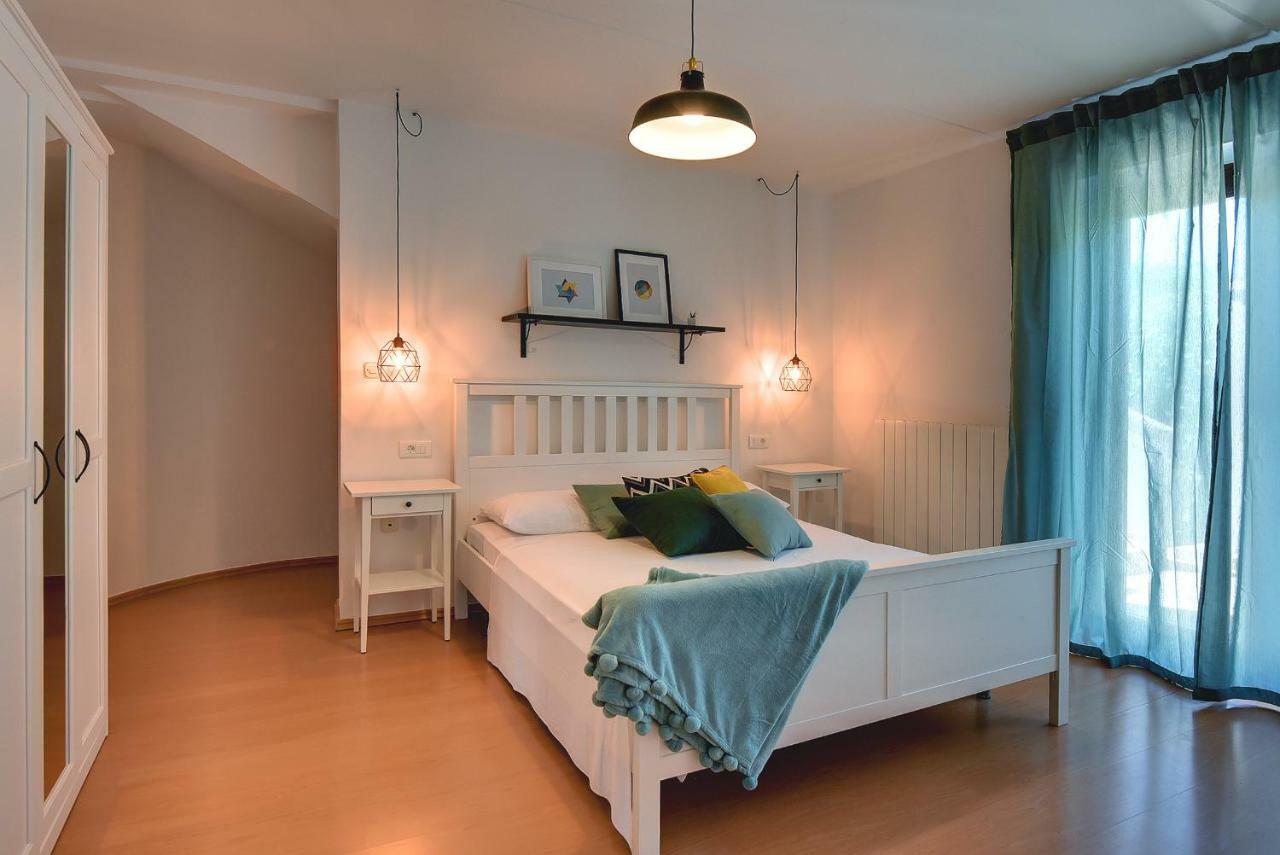 מדולין Villa Mutila מראה חיצוני תמונה